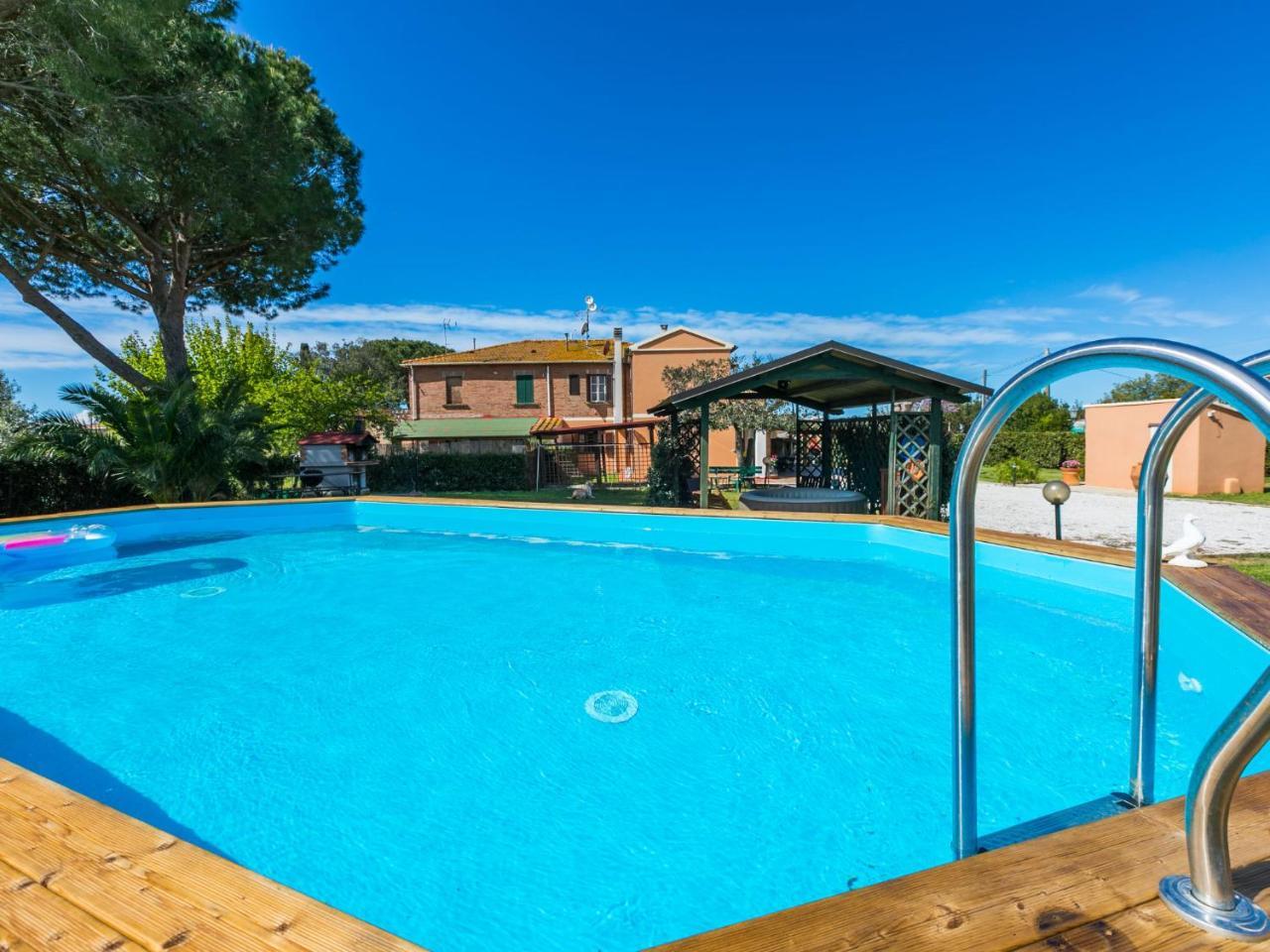 Apartment Donatella by Interhome — 4-Star Luxury Hotel in Bibbona, Italy