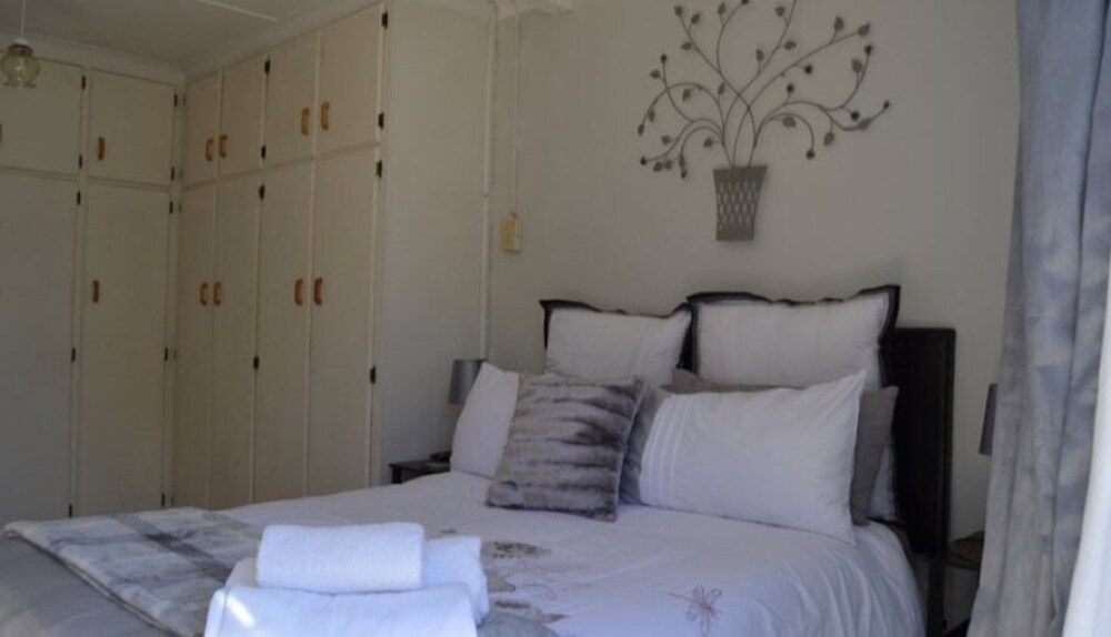 Sondela Bed And Breakfast 12933148 — Aliwal North