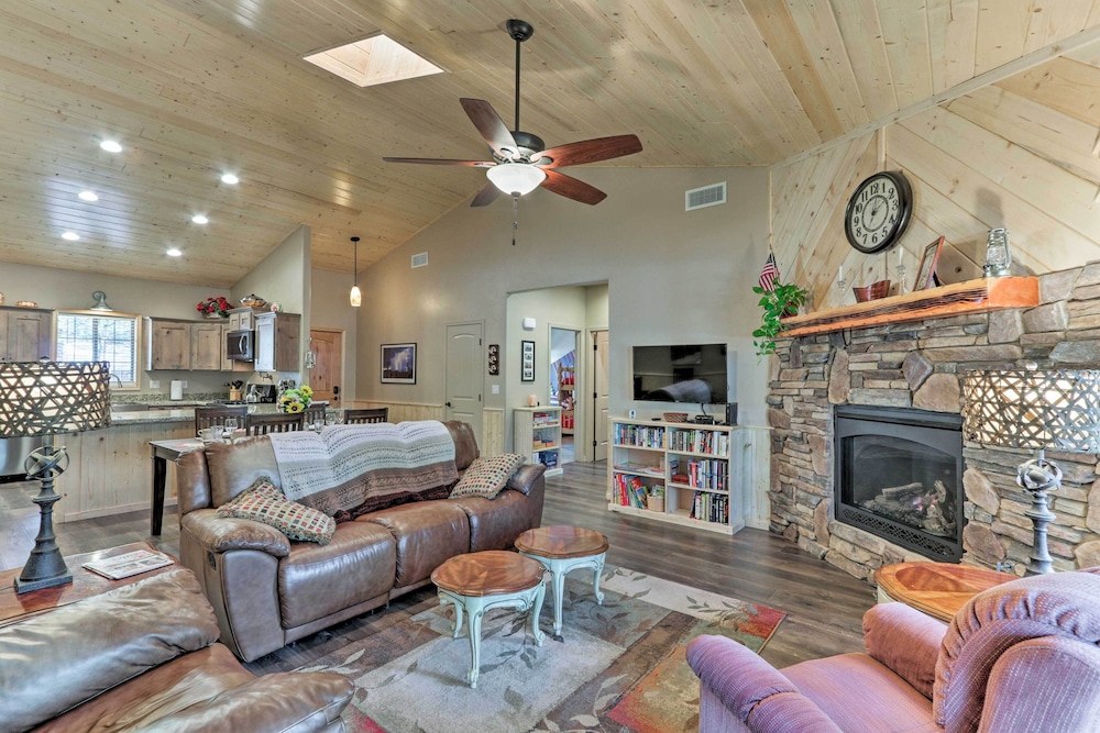 Pinetop Lakes Country Club Home Resort Amenities - photo 4
