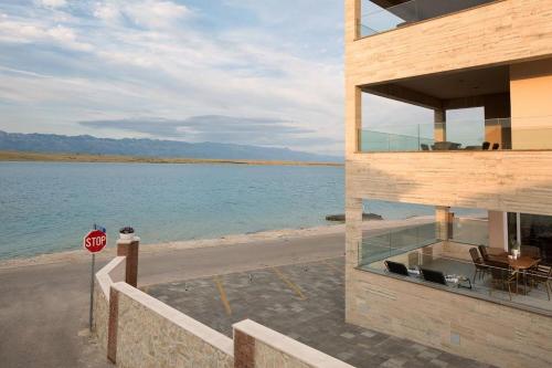 Apartments Malibu Royal — 4-Star Luxury Hotel in Vir, Croatia