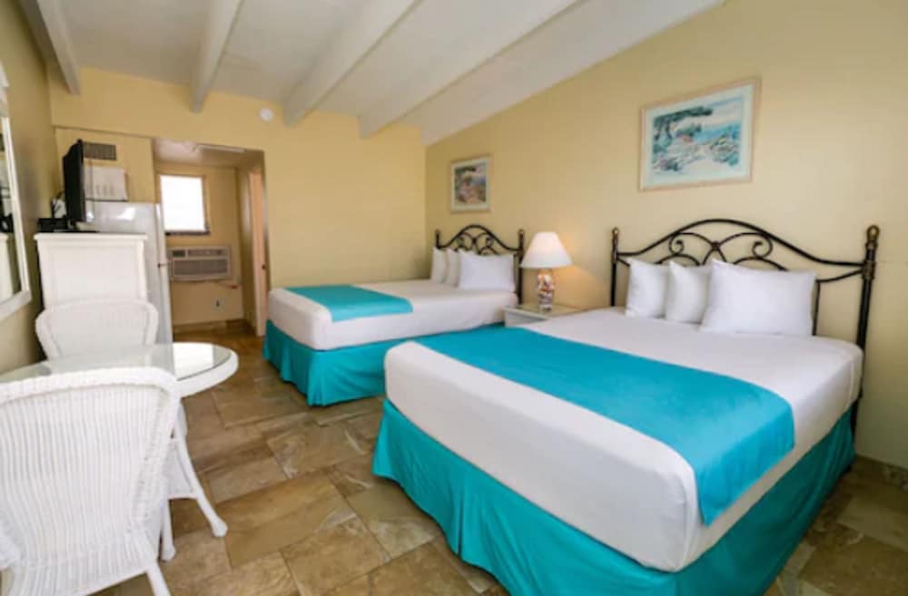 Aztec Motel - photo 17