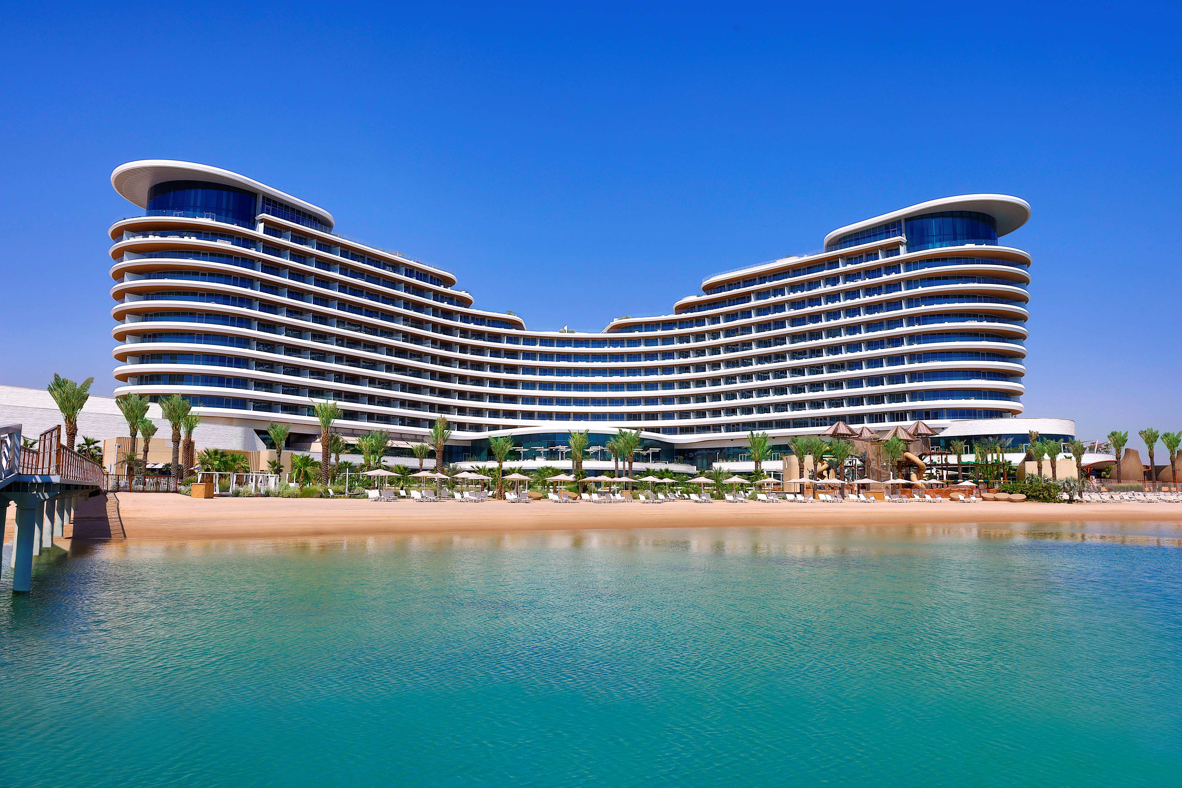 Waldorf Astoria Doha Lusail — 5-Star Luxury Hotel in Doha, Qatar