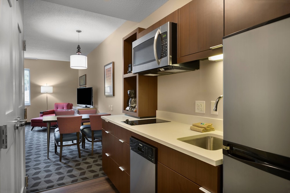 TownePlace Suites by Marriott Boone - photo 22