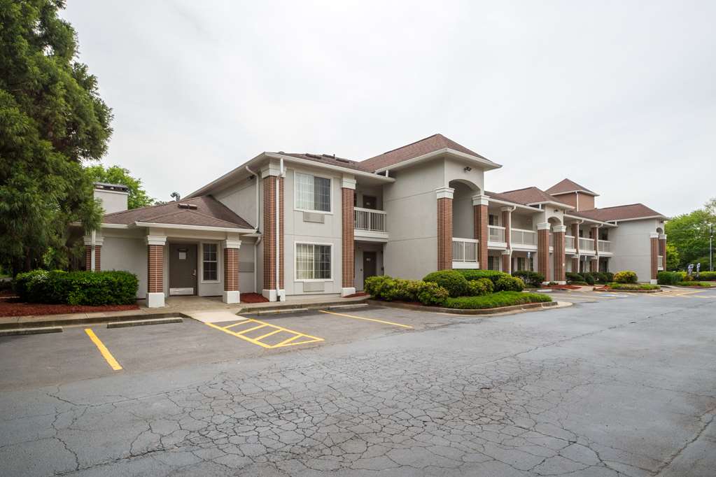 Studio 6 Extended Stay Roswell GA Atlanta - photo 7