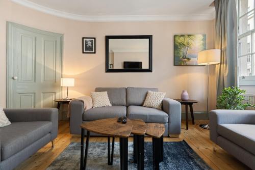 Russell Square Vintage 2 Cozy Bed Home — 4-Star Luxury Hotel in London, United Kingdom