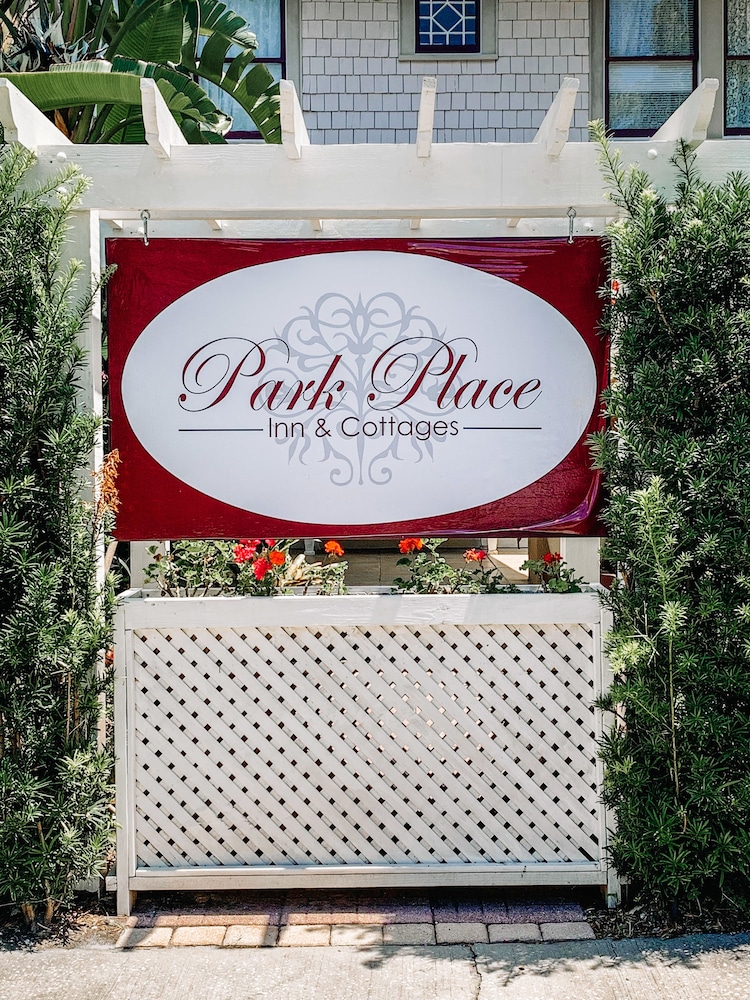 Park Place Inn and Cottages — hotel in Sanford