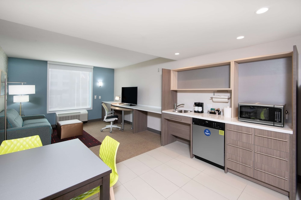 Home2 Suites by Hilton Phoenix Airport North AZ - photo 15