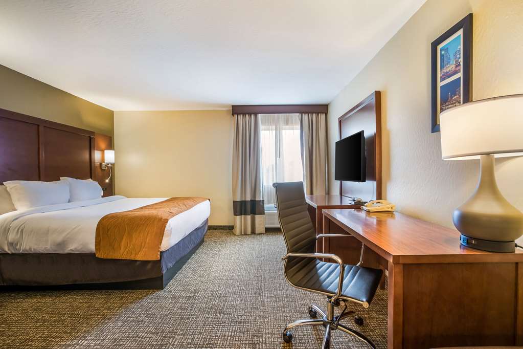 Comfort Inn & Suites Fairborn near Wright Patterson AFB - photo 39