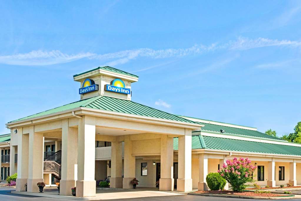 Days Inn By Wyndham Covington — Covington