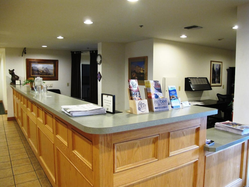 Sugarloaf Mt Motel - photo 2