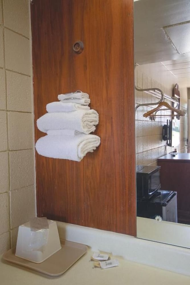 Centralia Motel - photo 15