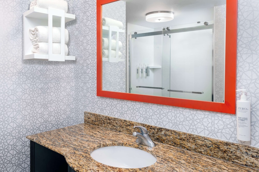 Hampton Inn & Suites Murfreesboro - photo 19