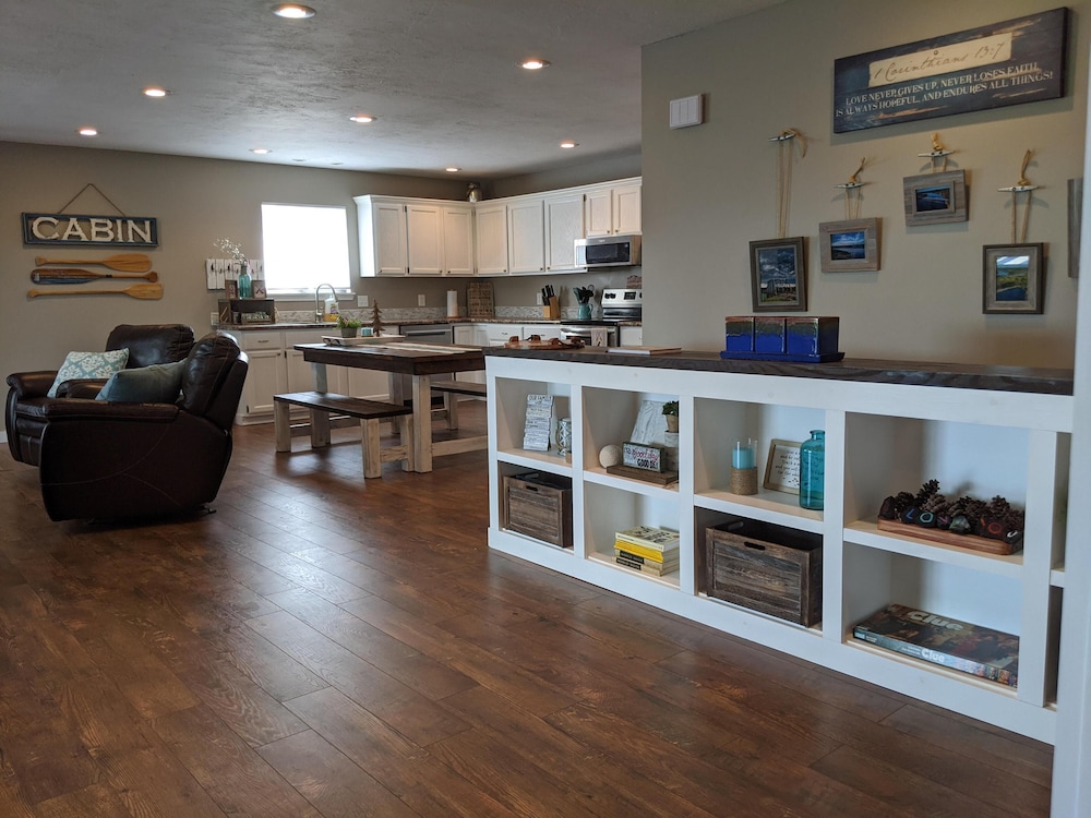 Canaan Point - carbon neutral hotel in Branson