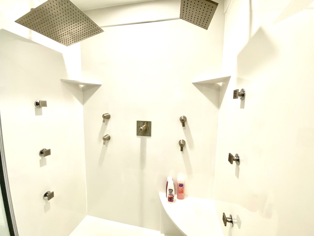 The Raspberry Garden Luxury Hotel & Suites - photo 95
