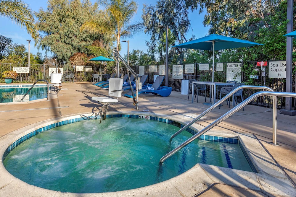 Hampton Inn Carlsbad North San Diego County - photo 31