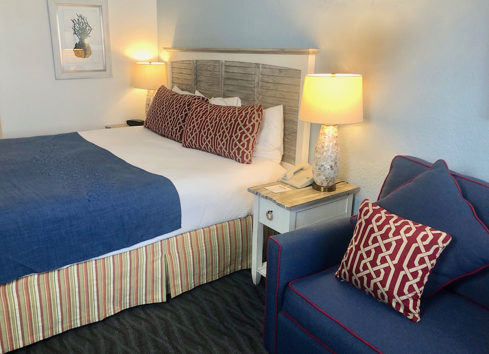 Beach View Hotel - photo 6