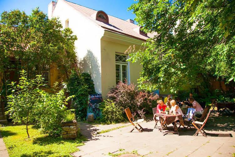 Mo Hostel