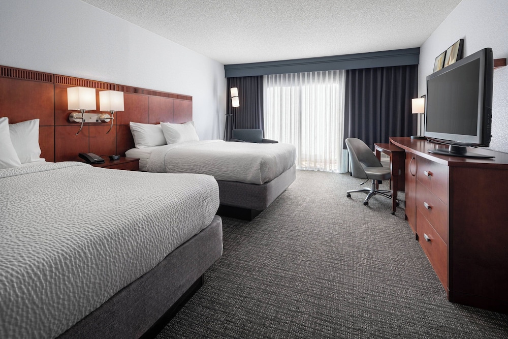 Courtyard by Marriott Pleasanton - photo 7