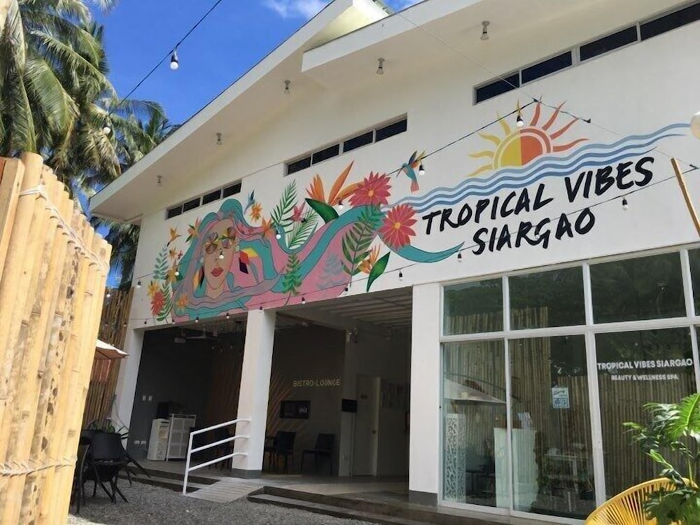 Tropical Vibes Inn Siargao in General Luna, Philippines