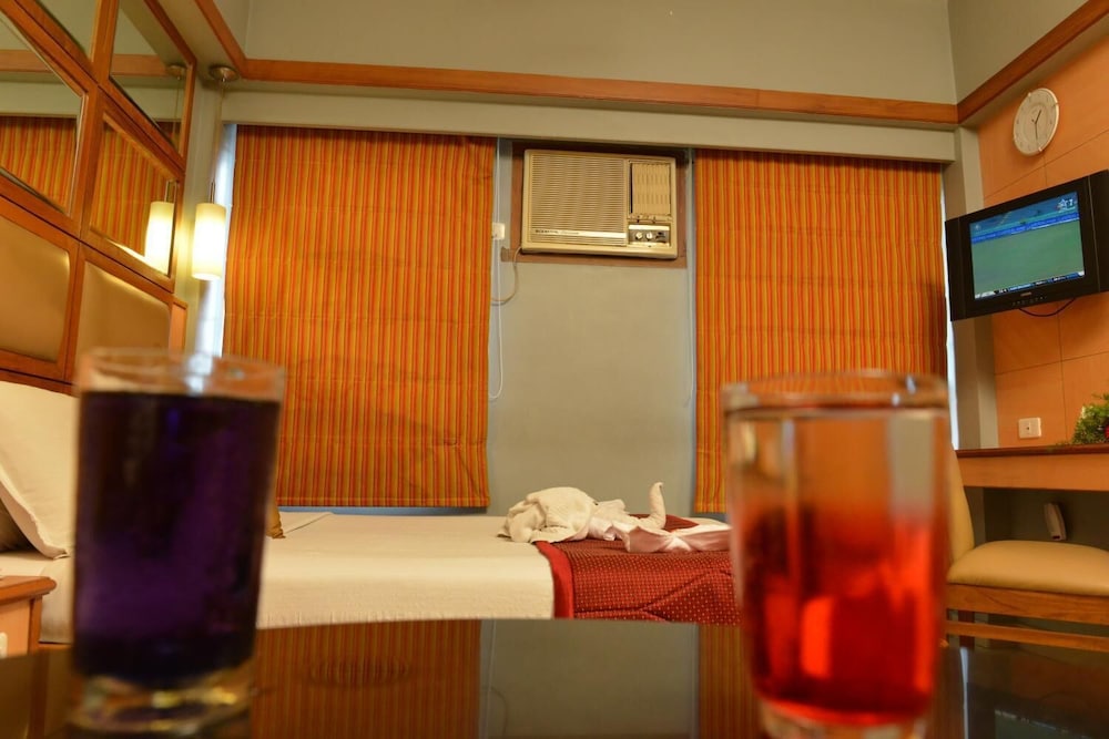 Sree Bharani Hotels — hotel in Tirunelveli