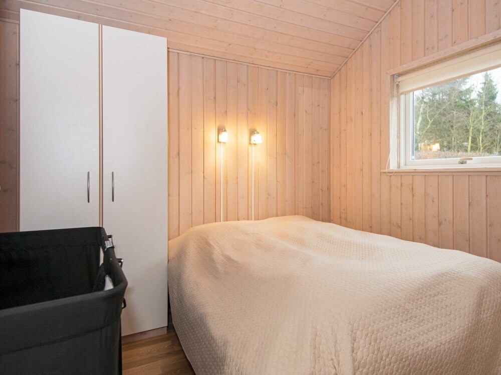 Beautiful Home In Toftlund With Sauna — 4-Star Luxury Hotel in Toftlund, Denmark