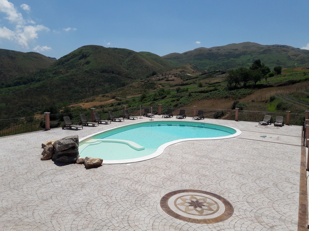 Nebrodi Rooms Monte San Giovanni — San Marco D Alunzio