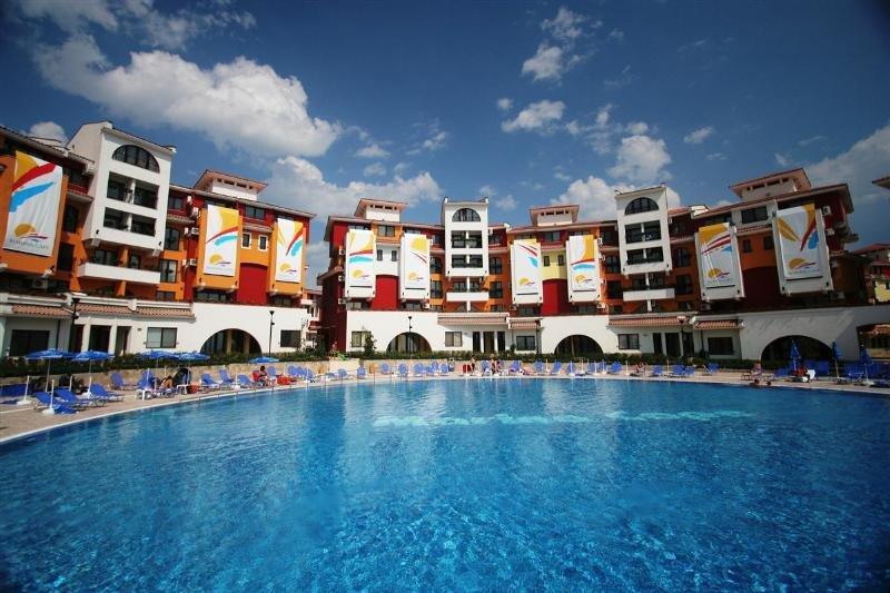 Marina Cape Sky View Lux Apartment in Aheloy — 4-Star Luxury Hotel in Aheloy, Bulgaria