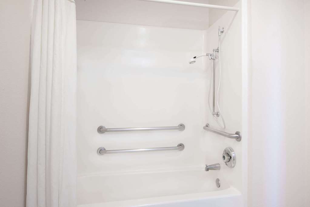 Hawthorn Suites By Wyndham Albuquerque - photo 6