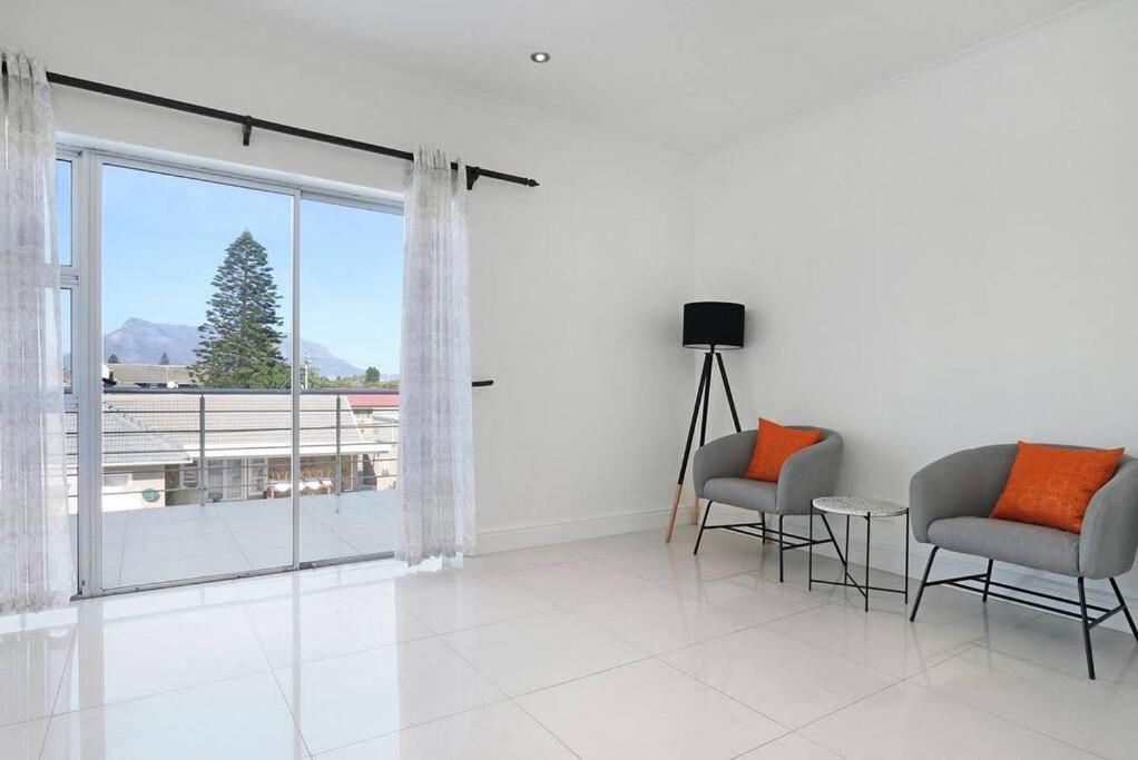 Prestigious Guest Villa