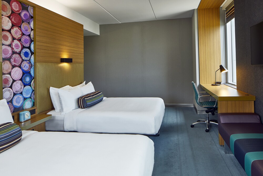 Aloft Chapel Hill - photo 5
