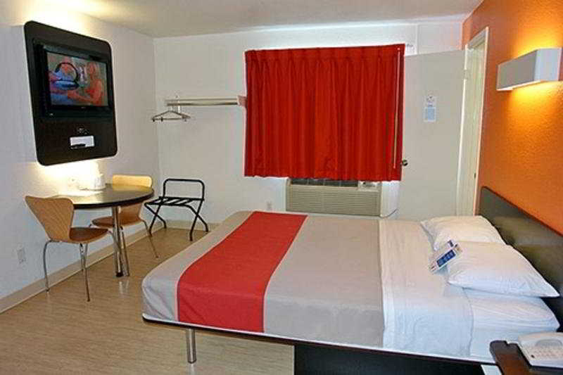 Ocean Inn South Padre Island - photo 12