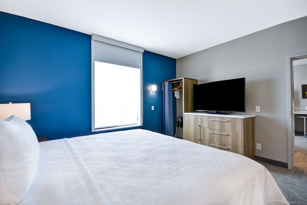 Home2 Suites by Hilton Plano Richardson - photo 12