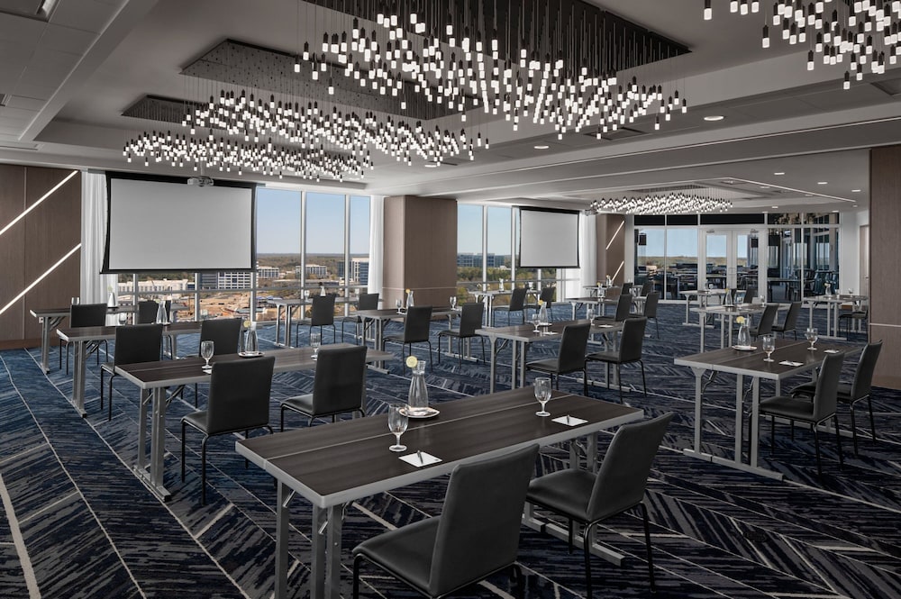 AC Hotel Charlotte Ballantyne - photo 52