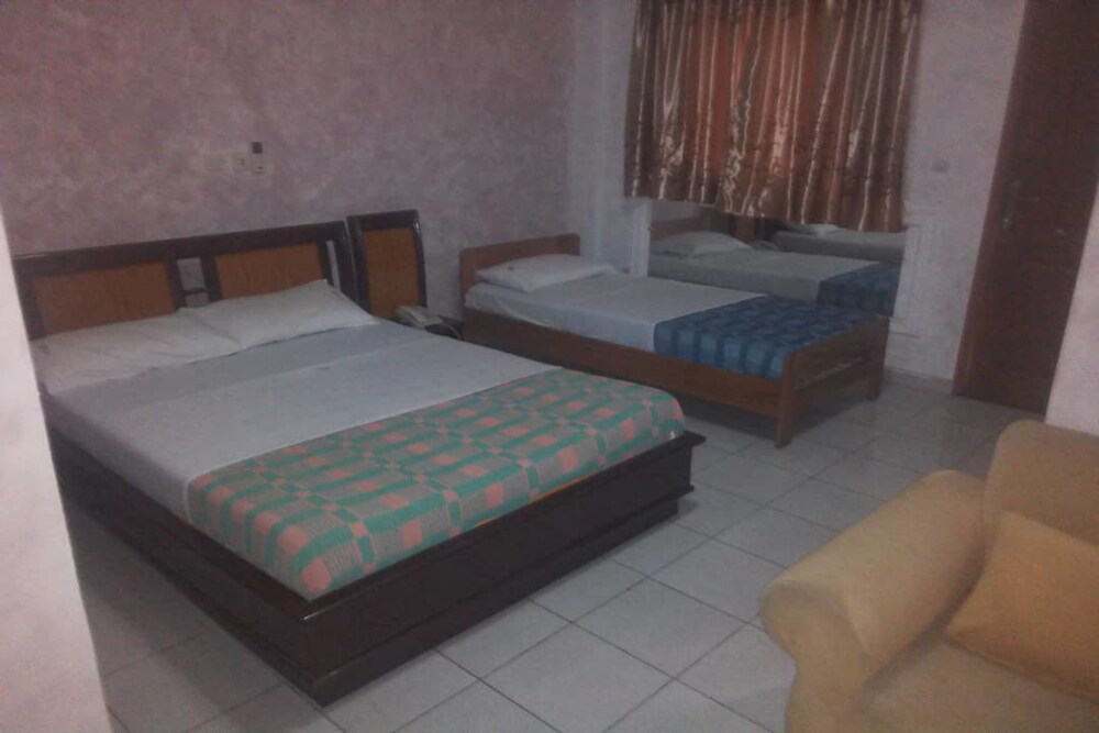 Hotel Le Bristol - last minute hotel in Abidjan