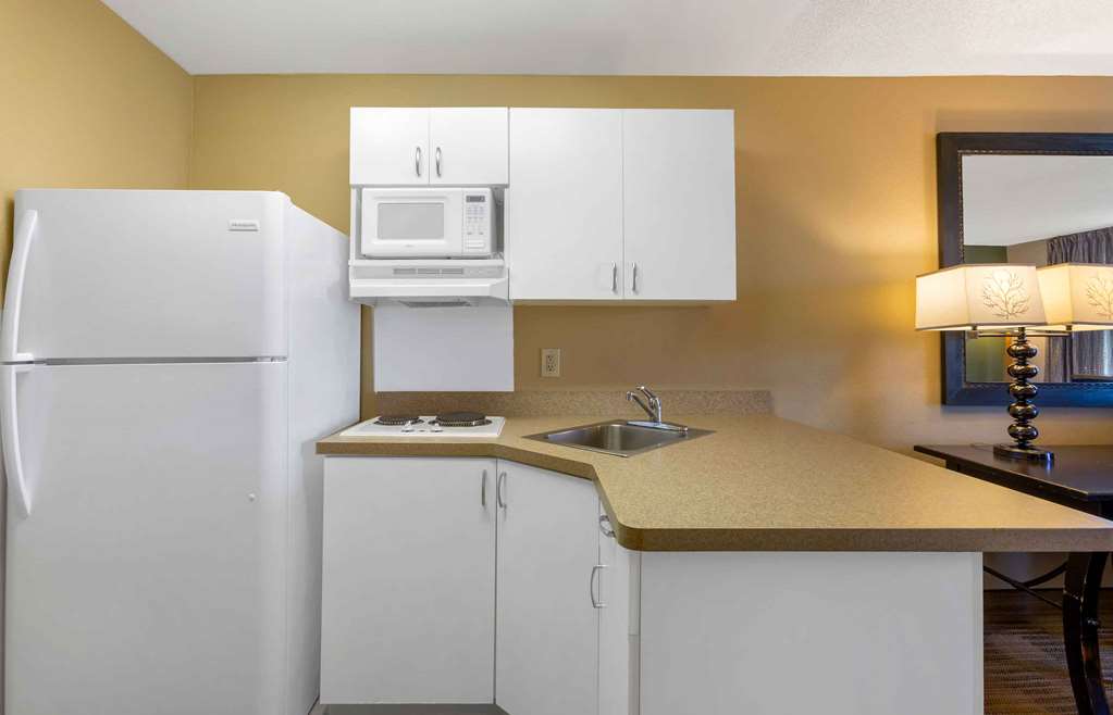 Extended Stay America Phoenix Chandler - photo 25