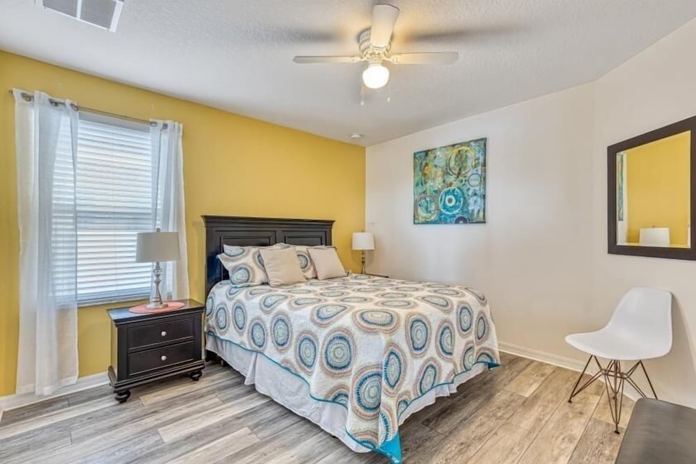 new Splash Of Magic At Solterra Resort 6 Bedroom Home - photo 10