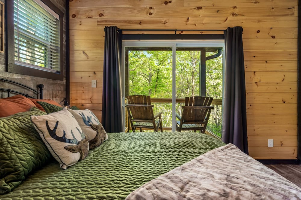 Mountain Majesty By Ghosal Luxury Lodging - photo 5