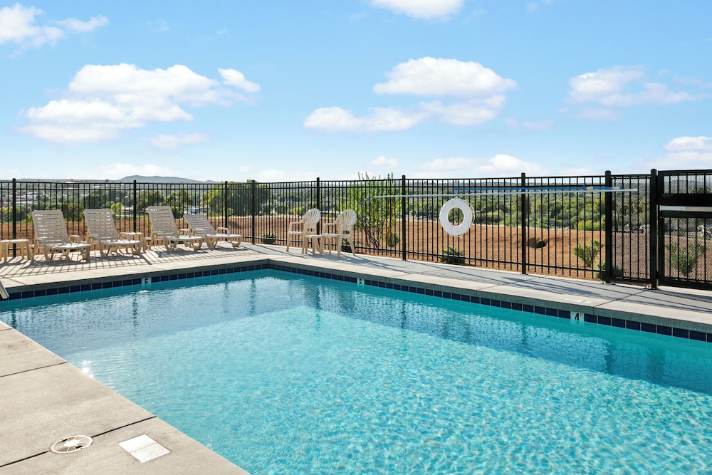 Cobblestone Hotel & Suites Wickenburg - photo 40
