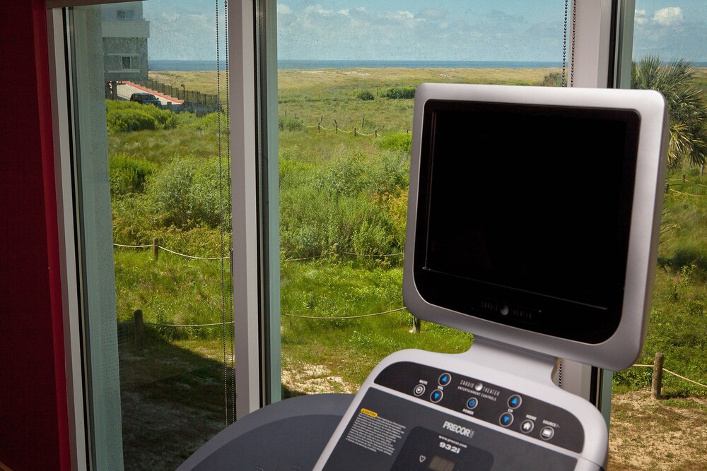 TownePlace Suites Galveston Island - photo 11