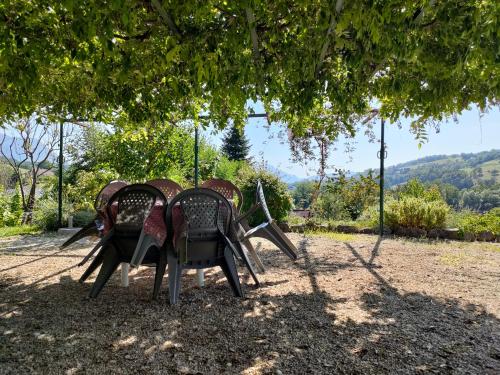 Entre Lacs Et Montagnes in Cusy, France