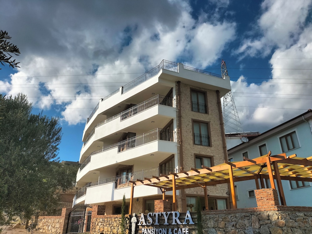 Güre Astyra Pansiyon in Edremit, Turkey