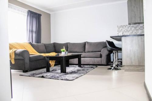 7 on Laibach Buhrein Estate Kraaifontein