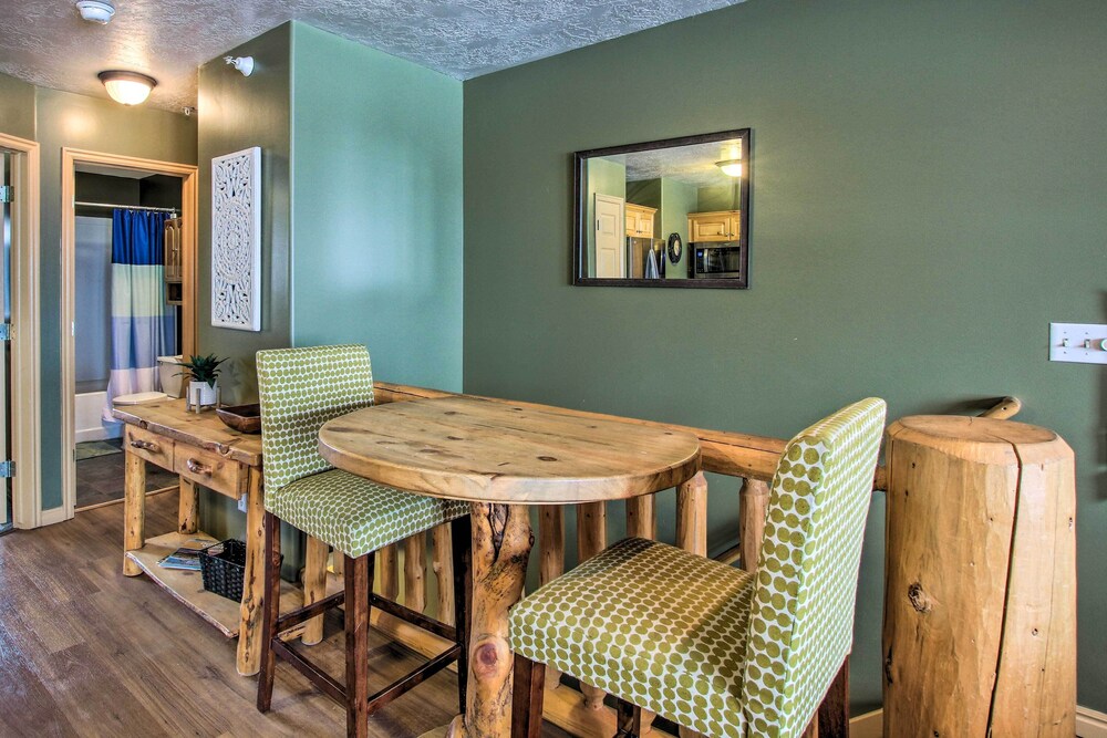 Cozy Eden Condo w Mtn Views in Wolf Creek Resort - photo 6