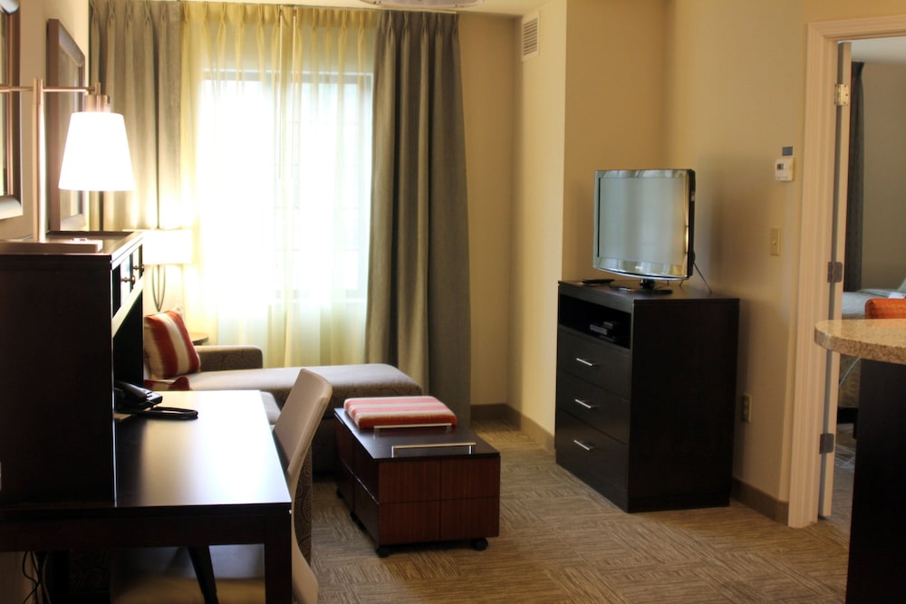 Staybridge Suites Liverpool Syracuse by IHG - photo 31