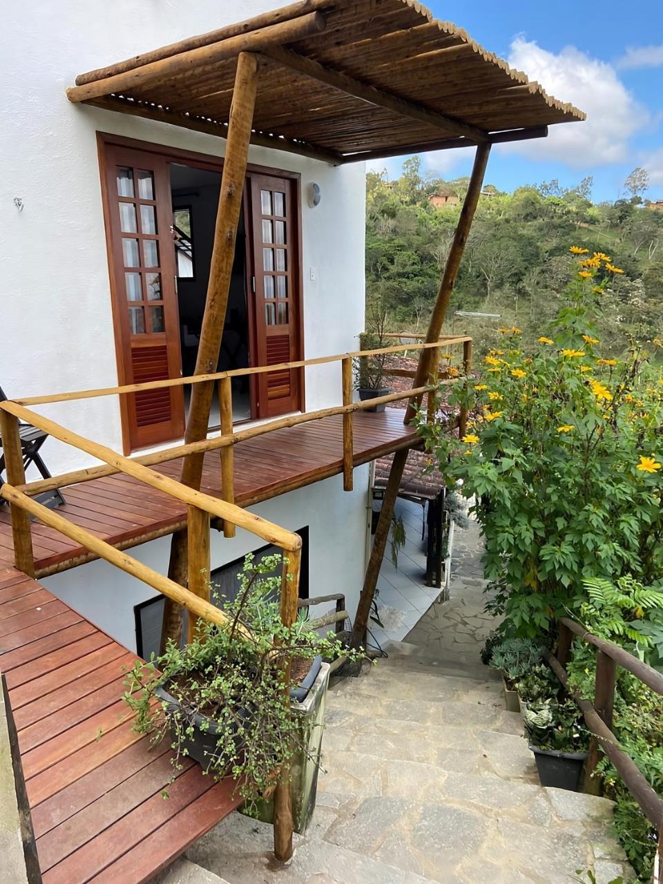 Refúgio Serra Negra PE — Bezerros — photo 3