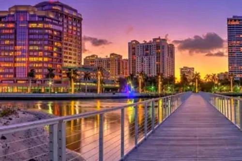 A Treasure In Boynton Beach — 4-Star Luxury Hotel in Boynton Beach, United States