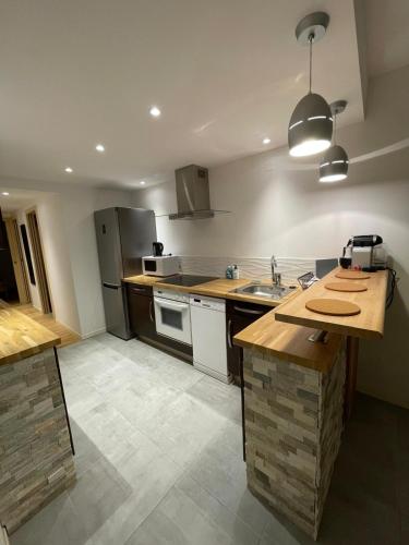 Plaisir Cotier Coeur de Bandol T3 Clim 50m Mer in Bandol, France