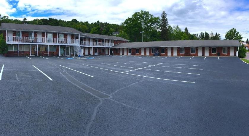 Oak Mar Motel in Oakland, United States