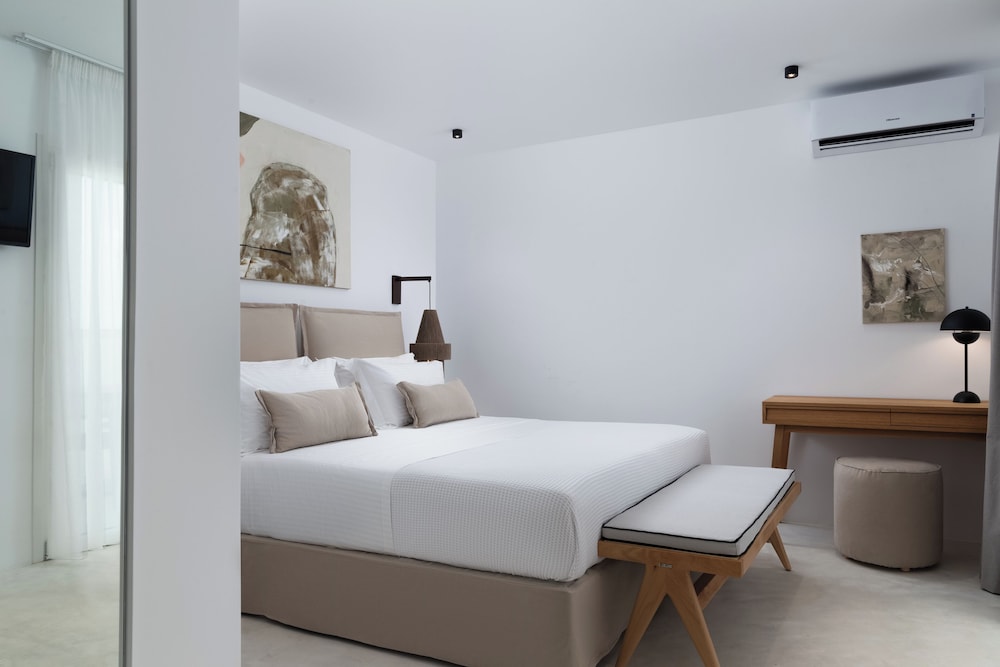 Golden Vista Suites by Explore Andros — 4-Star Luxury Hotel in Andros, Greece
