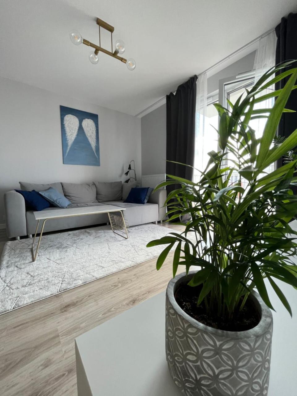 Życzliwa Apartment — 4-Star Luxury Hotel in Warsaw, Poland